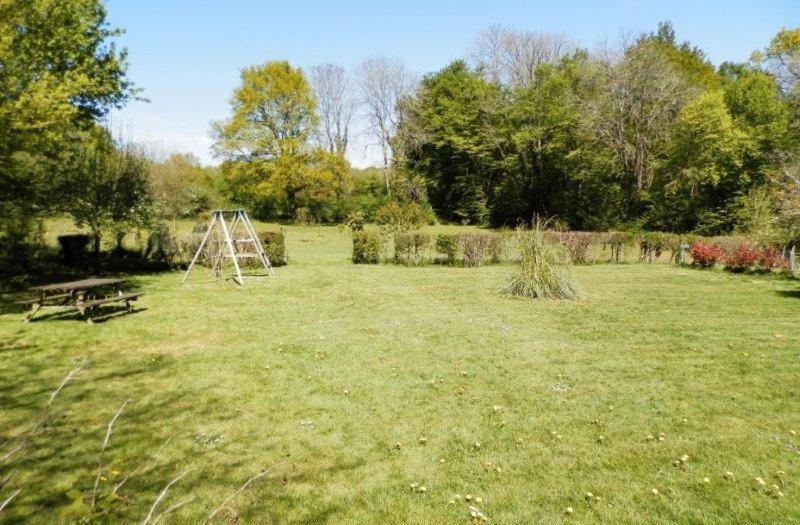 Domaine De Varenne Bed & Breakfast Saint-Amand-en-Puisaye Bagian luar foto